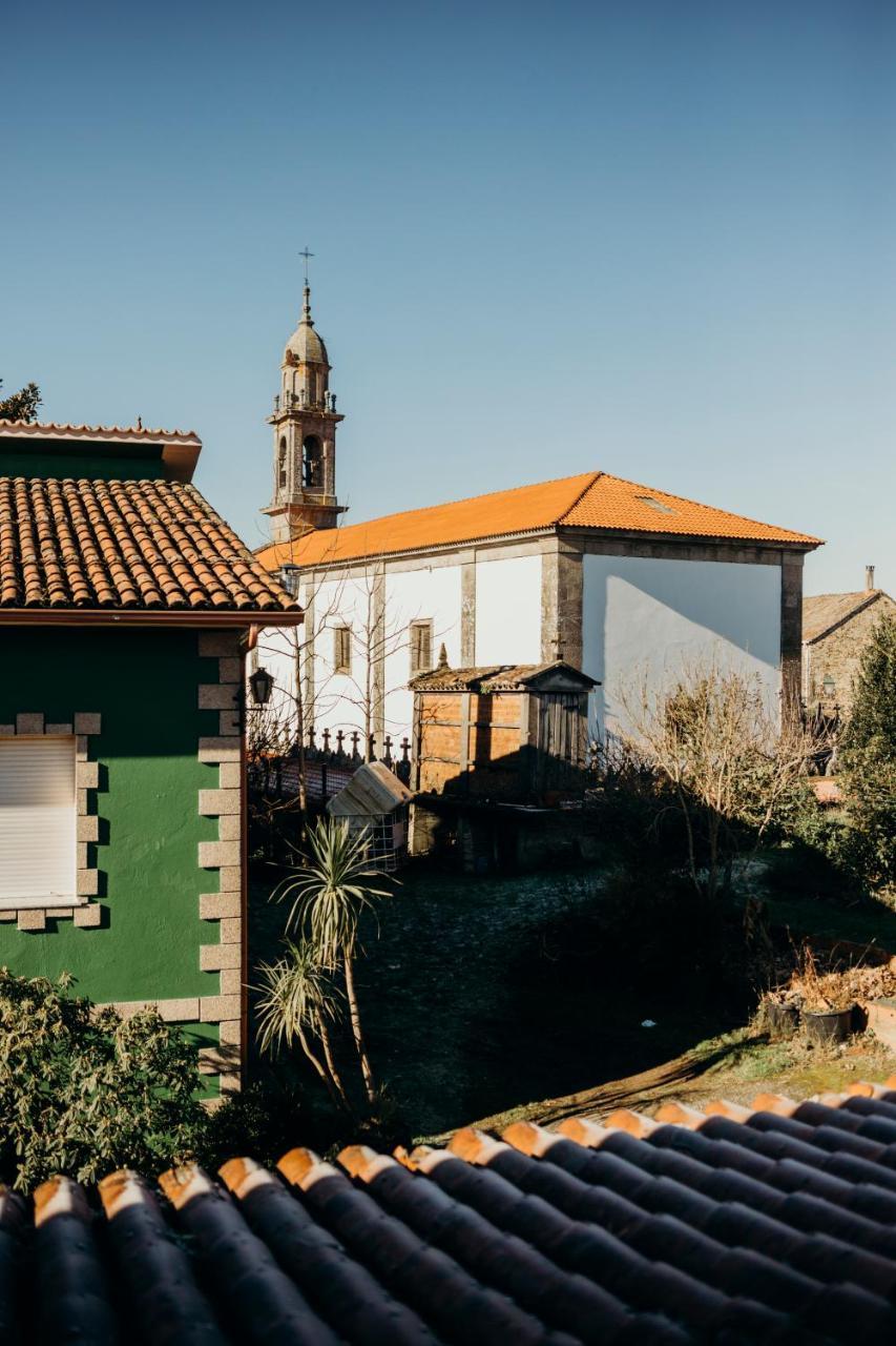 El Retiro De La Luna Guest House Lavacolla Bagian luar foto